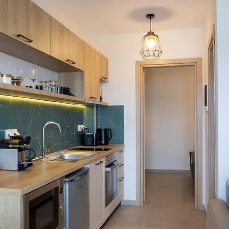 The Green Bee Apartment Nikiana Exterior foto
